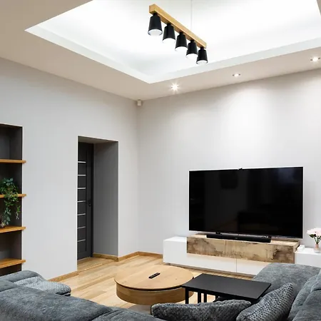 Modern In Location, Kingsize Beds, 2 Br アパート *