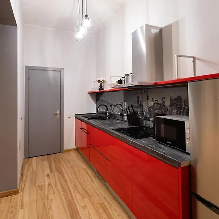 Modern In Location, Kingsize Beds, 2 Br アパート